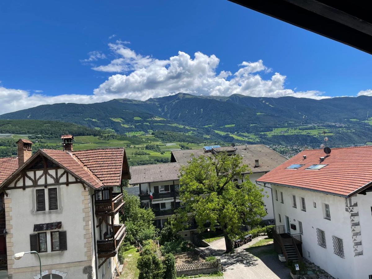 Gasthof Goldenes Lamm Vahrn Exterior photo