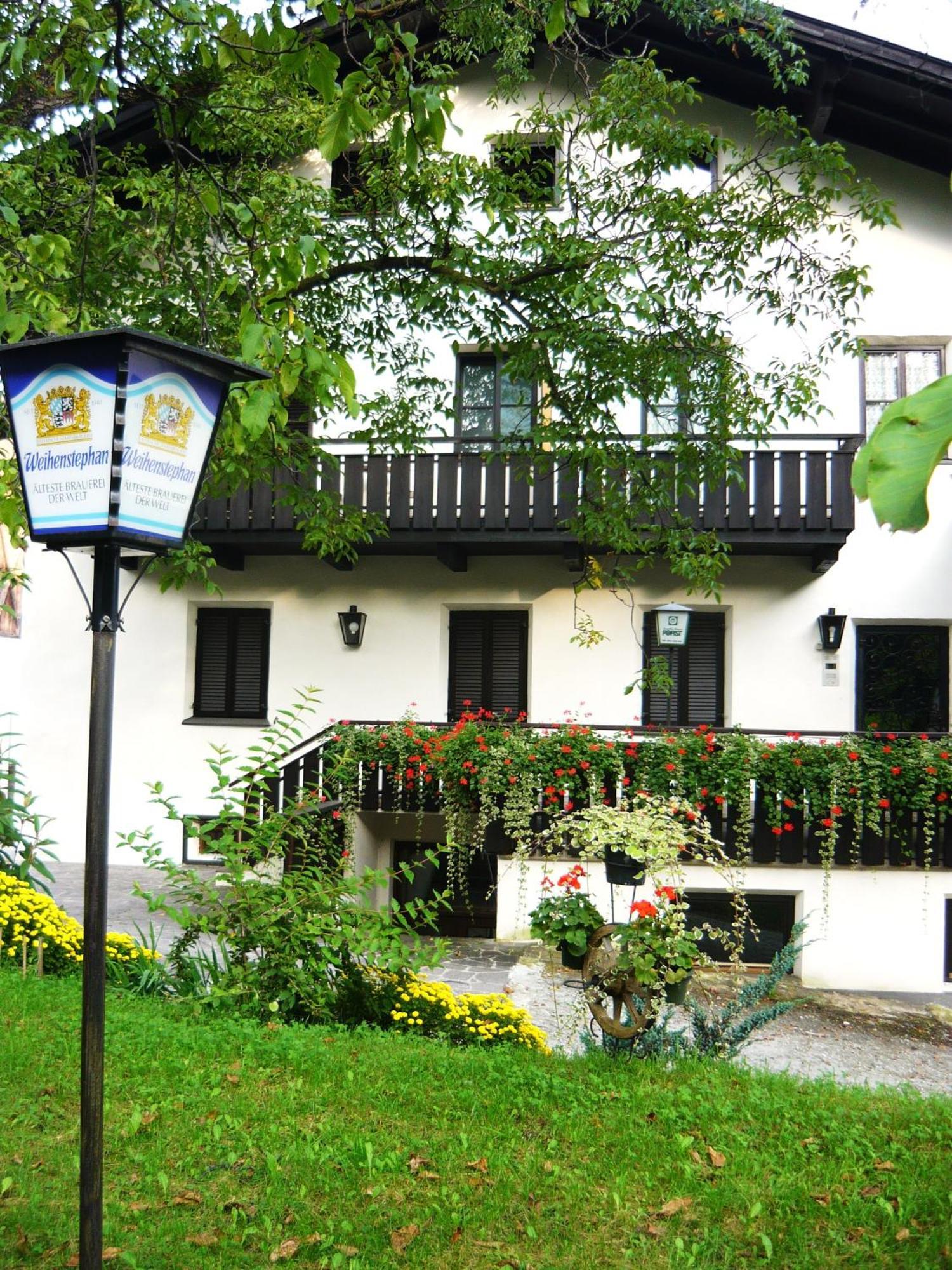 Gasthof Goldenes Lamm Vahrn Exterior photo