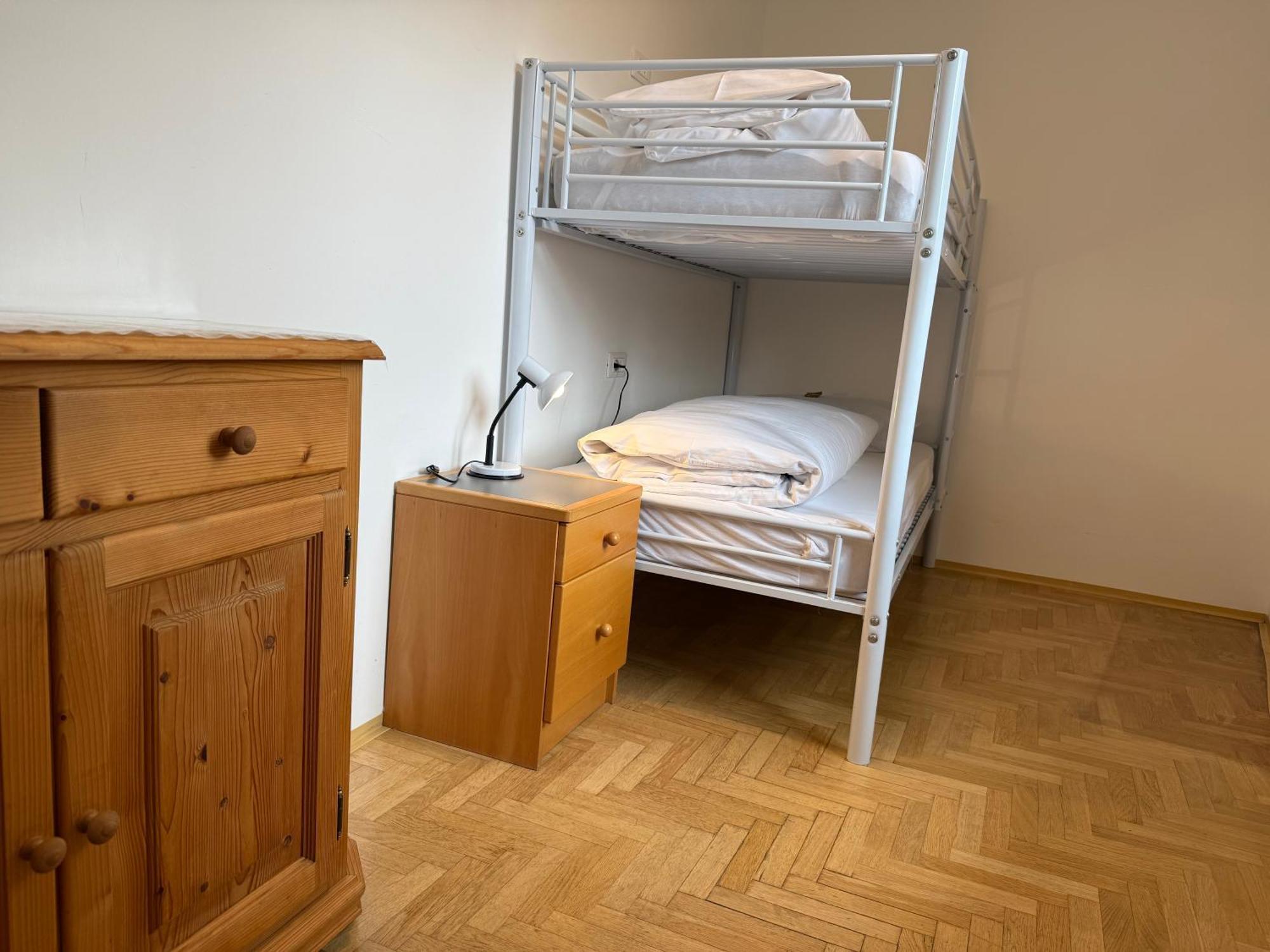 Gasthof Goldenes Lamm Vahrn Room photo